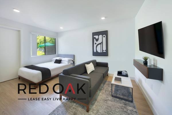 $1,325 / 179ft² - A Relaxing Private Suite Including Laundry, Pool, and On-Site Maintenance (Northridge)s