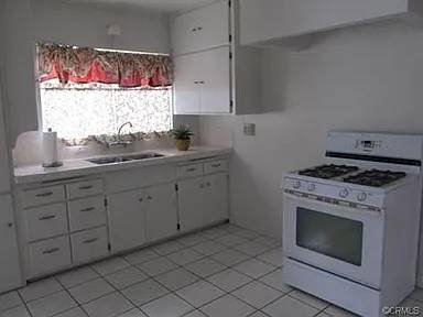$3,200 / 3br - 1601ft2 - 3BEDx2BATH 1,601 sf Garage &amp; Laundry in El Sereno Cozy 3 Bedroom (El Sereno)s