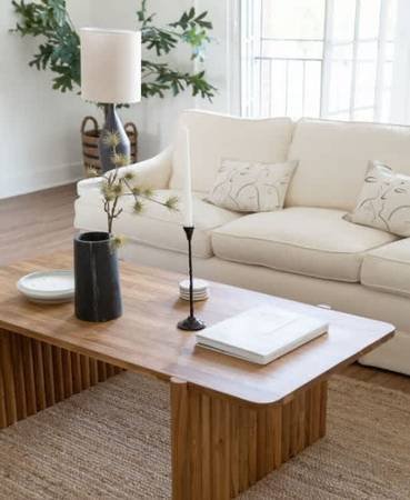 $1,499 / 450ft2 - Laundry Facilities, New Tiled Backsplash, Outdoor Fire Pit (Hollywood)s