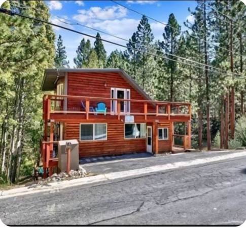 $500 / 5br - Magical Cabin in Woods of South Lake Tahoe! (South Lake Tahoe)s