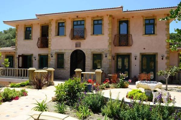 $2,495 / 7br - 9000ft2 - Luxury Malibu 9,000 Square Foot Villa (Malibu)s