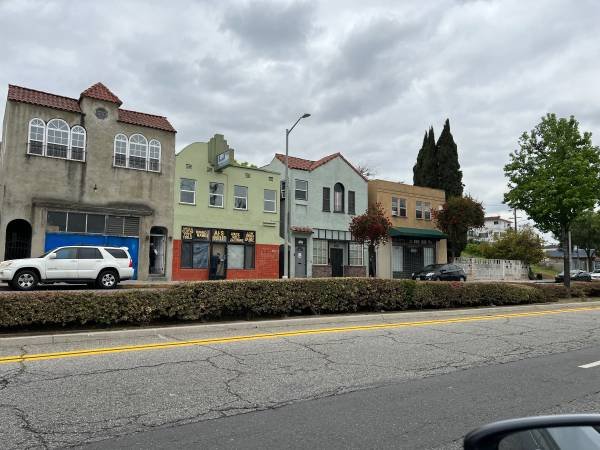 FOURPLEX for SALE - Value Add Investment Opportunitys