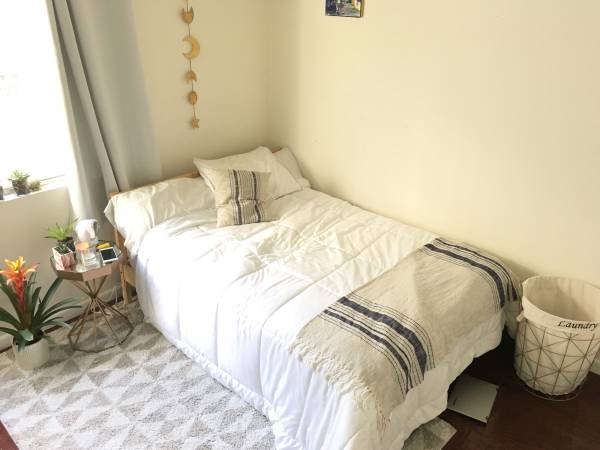 $990 / 1br - 120ft2 - Private Bedroom for Rent in Echo Park/Downtown, Available Immediately (DTLA/Silver Lake)s
