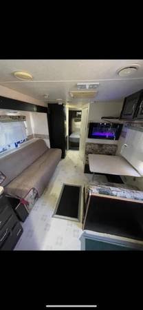 $999 for a 1-bedroom - RV for Rent (Lancaster)s
