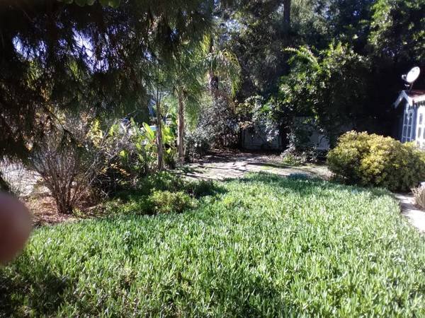 $1,390 / 3br - Large Private Room and Bath in Beautiful Beach House Style Homes