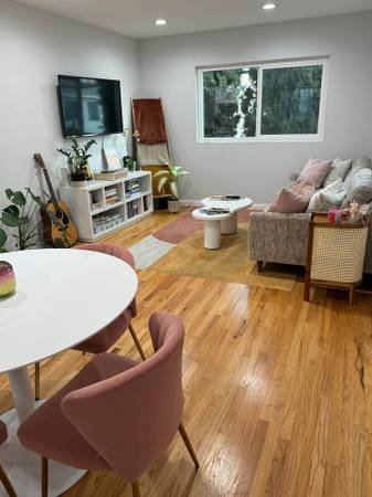 $2,600 / 1br - 800ft2 - 1BR Sublet in the Heart of Los Feliz (Los Angeles)s