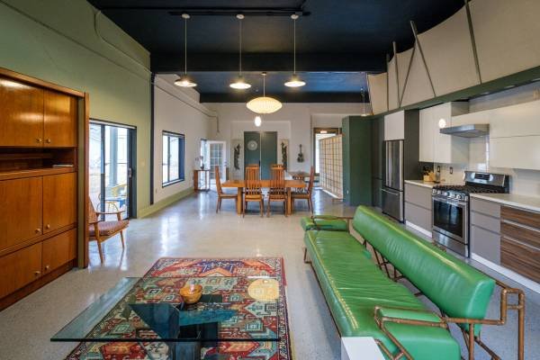 $3,400 / 1br - 1350ft2 - Furnished 1 Bed Guest House Loft (Sherwood Forest/Northridge)s