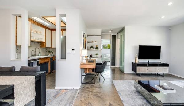 $2,350 / 1br - A Slice Of Luxury In West Hollywood Area (West Hollywood)s