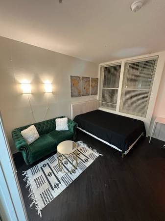 $1,800 / 1br - Beautiful Furnished Studio (Marina Del Rey)s