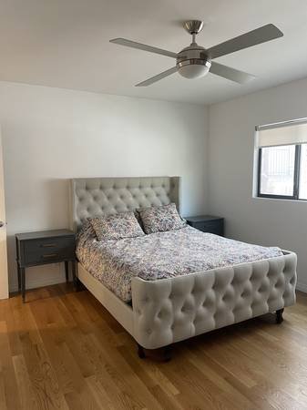 $2,150 / 1br - Beautiful Spacious Master Bedroom in a Beautiful Apartment Great Location (Century City, Westwood, Beverly Hills)s