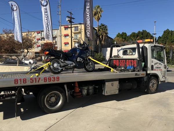 Fast and Reliable Towing in the San Fernando Valley, 24/7 Best Prices Guaranteed (Sunland, Sun Valley, Burbank, North Hollywood, Van Nuys) Fast and Reliable Towing in the San Fernando Valley, 24/7 Best Prices Guaranteed (Sunland, Sun Valley, Burbank, North Hollywood, Van Nuys)