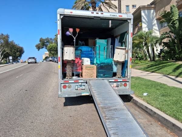 Independent Pro Mover - No Nonsense, Just Moving at Great Rates (All of Los Angeles, All Cities, All Areas, SoCal) Independent Pro Mover - No Nonsense, Just Moving at Great Rates (All of Los Angeles, All Cities, All Areas, SoCal)