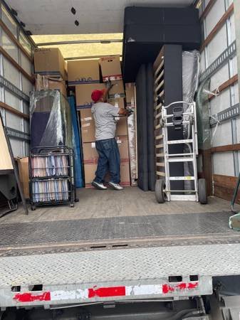 Hauling, Moving, and Delivery with Two Movers and a Truck - Reliable Movers at Great Rates (Los Angeles) Hauling, Moving, and Delivery with Two Movers and a Truck - Reliable Movers at Great Rates (Los Angeles)