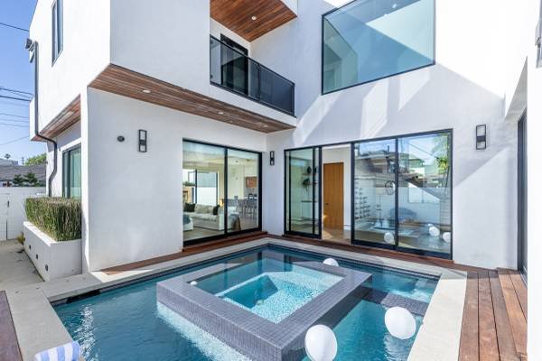 Real Estate Photography and Video for Airbnb, Zillow (LA County) Real Estate Photography and Video for Airbnb, Zillow (LA County)