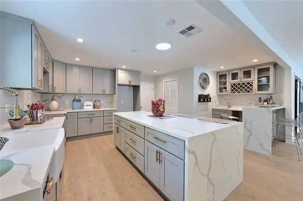 Kitchen, Bathroom, and Full House Remodeling, ADU and New Home, Design and Build (Free Estimate, Remodeling, Room Addition, 3D Design) Kitchen, Bathroom, and Full House Remodeling, ADU and New Home, Design and Build (Free Estimate, Remodeling, Room Addition, 3D Design)