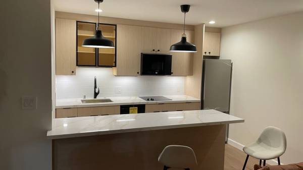 Painting, Floor Installation, Drywall Installation, Tile, and Complete Renovation (Los Angeles) Painting, Floor Installation, Drywall Installation, Tile, and Complete Renovation (Los Angeles)