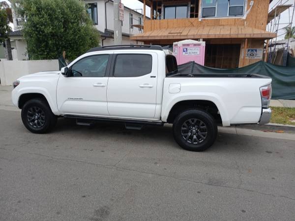 Rides/ Package Delivered (Hawthorne) Rides/ Package Delivered (Hawthorne)