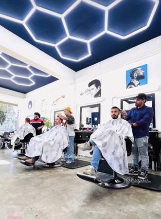 Full-Time Barber Wanted in Venice Beachs