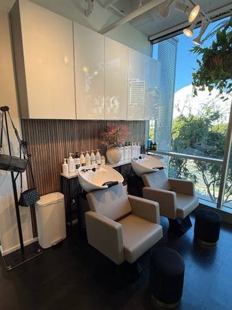 Stylist Chair for Rent in Gorgeous Prime West Hollywood Salons