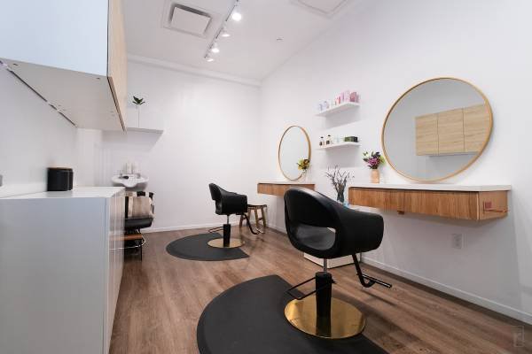 Move-In Offer: Starting at $369 with 1 Month Free Rent in Santa Monica on 5th Streets